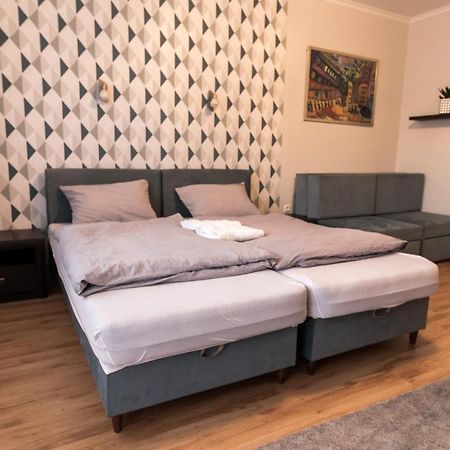 Thermal Next I Weninger Apartman Kiskunhalas Extérieur photo