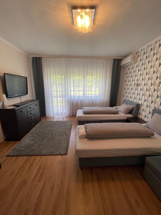 Thermal Next I Weninger Apartman Kiskunhalas Extérieur photo