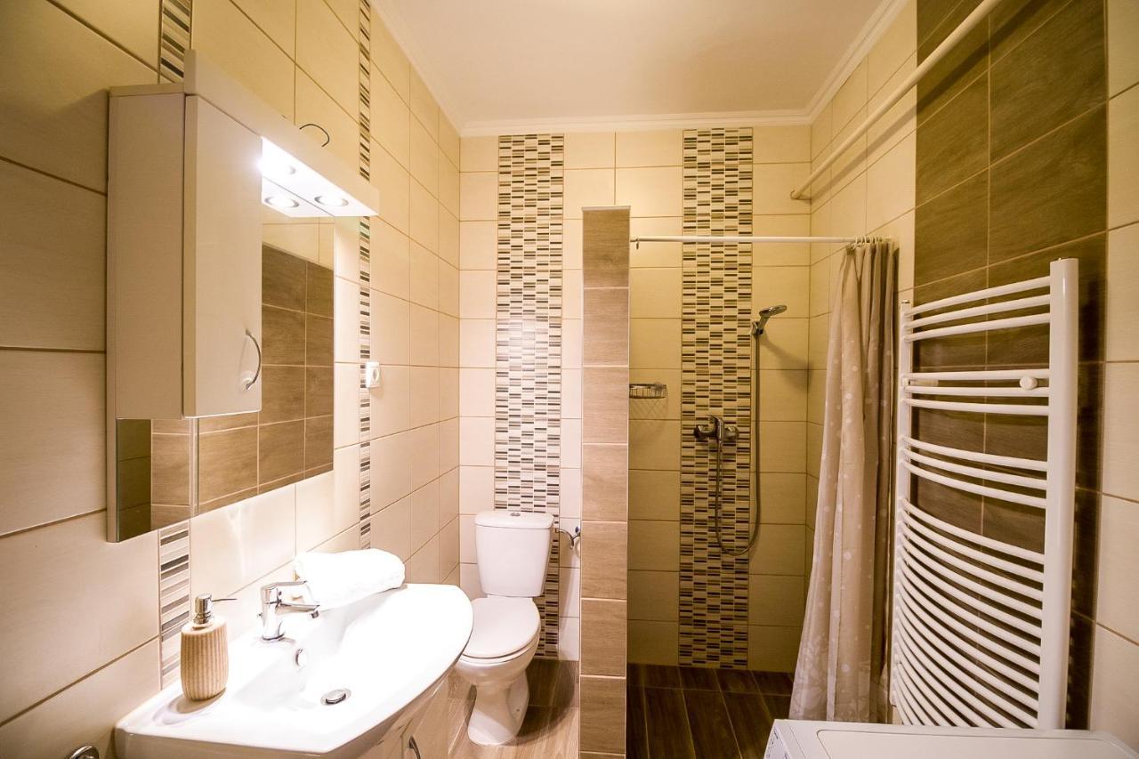 Thermal Next I Weninger Apartman Kiskunhalas Extérieur photo