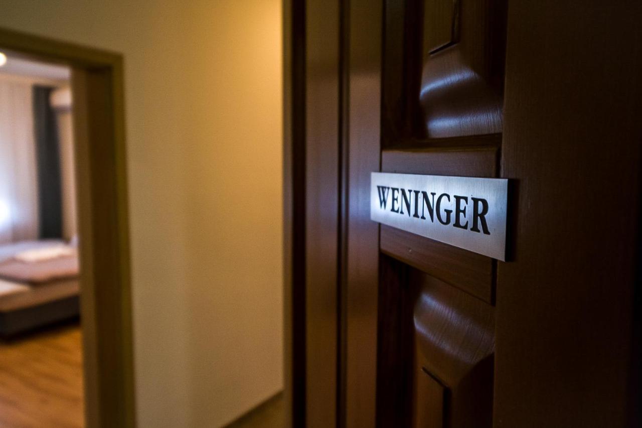 Thermal Next I Weninger Apartman Kiskunhalas Extérieur photo