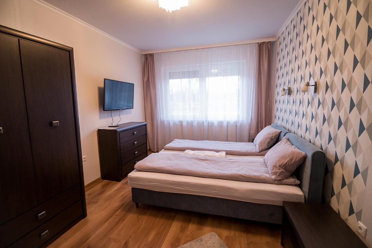 Thermal Next I Weninger Apartman Kiskunhalas Extérieur photo